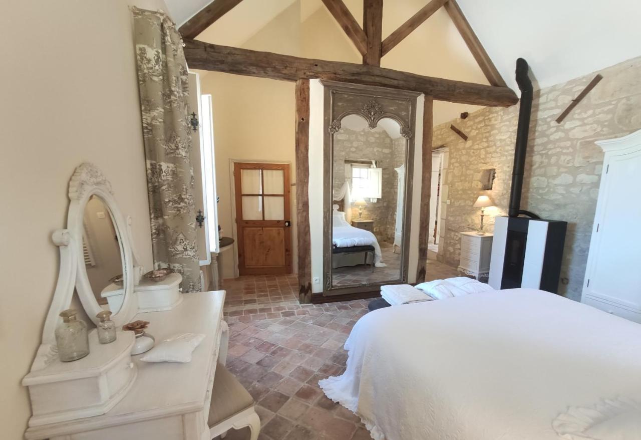Couette-café La Ferme Blanche Cussay
